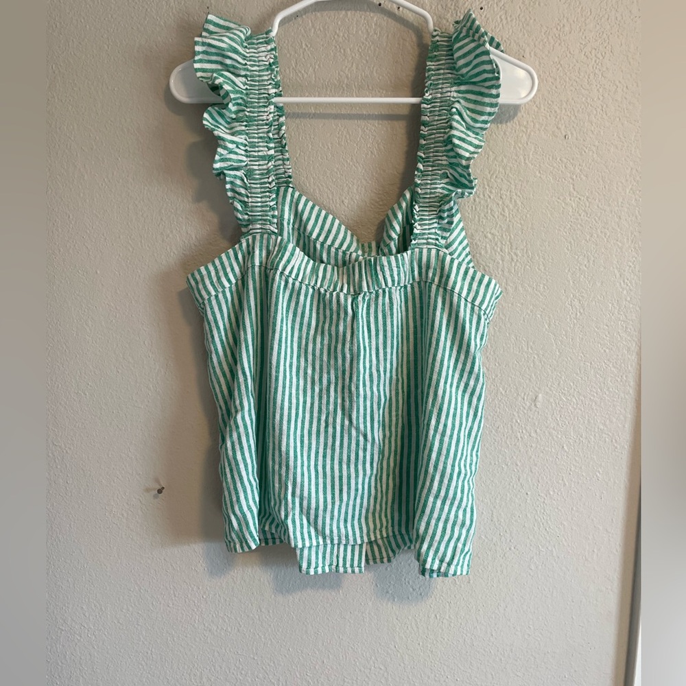 NWT J Crew Ruffle Button Front Tank - Picture 4 of 4
